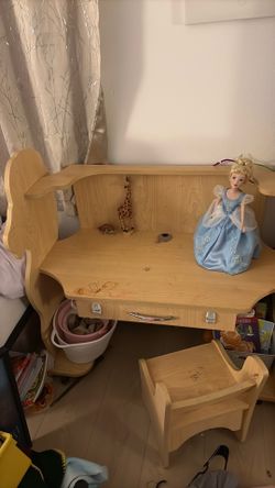 Toddler/kid desk