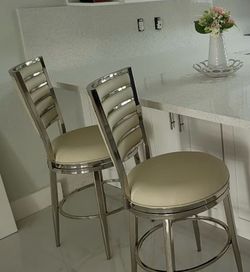 Set of 2 Swivel Bar Stools