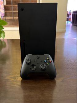 Xbox Series X 1TB Console Bundle – Controller + Power Cable Included