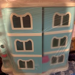 Gabby’s Dollhouse 