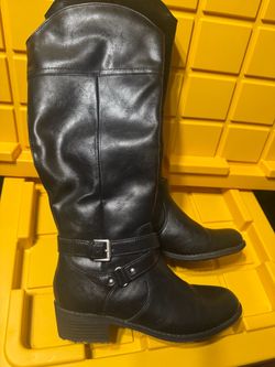 Black calve high boots
