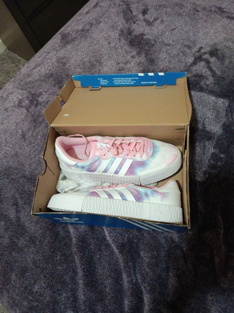 Women's Adidas Shoes