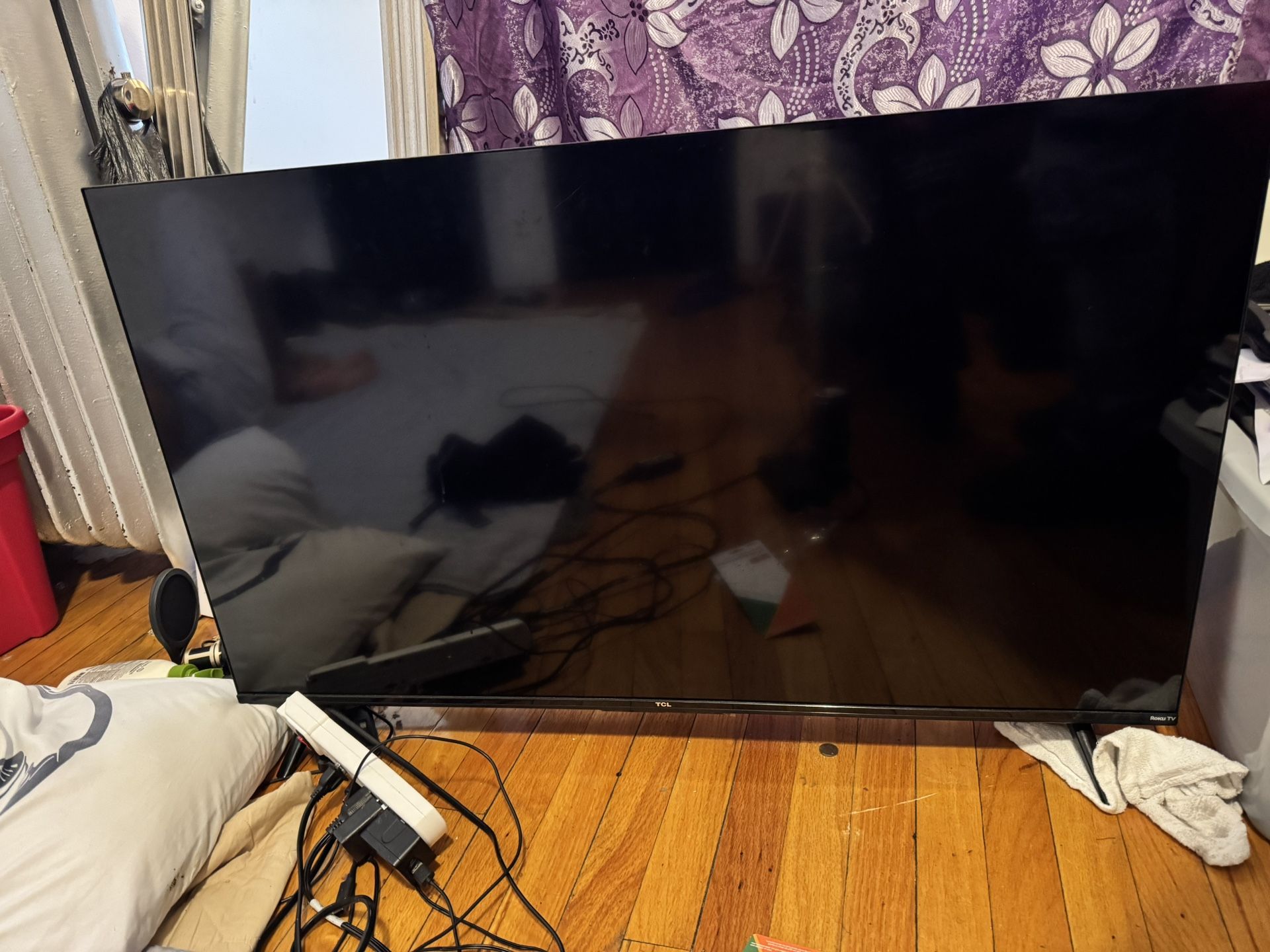TCL ROKU TV