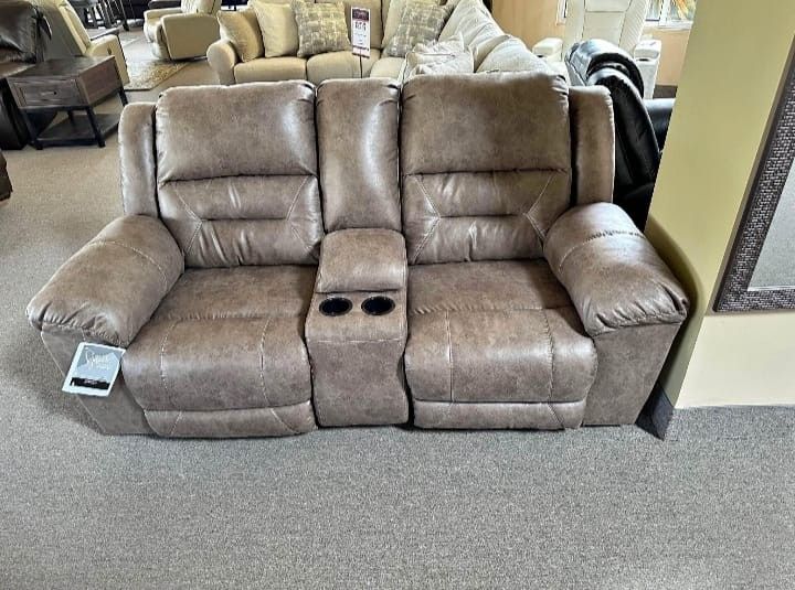 Stoneland Fossil Power Reclining Loveseat with Console 😄 Delivery & Finance Available NEW