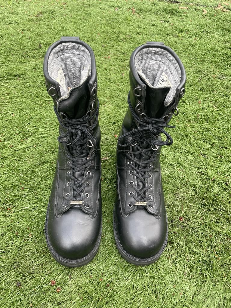 Danner Fort Lewis Waterproof Gore-Tex, 600 gram insulate Safety toe Men’s size US 8 D