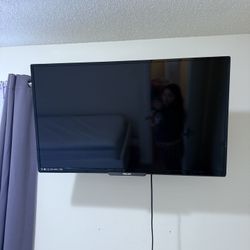 Philips 36” Flat Screen Tv ! Works Great ! 
