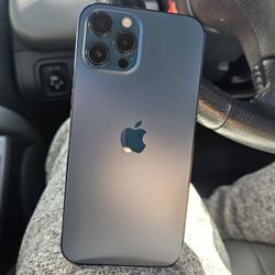 iPHONE 12 Pro  • 128 GB • 🔐 Unlocked    (Price Firm) 