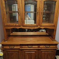 FREE Antique China Cabinet  - WILL PAY TO REMOVE