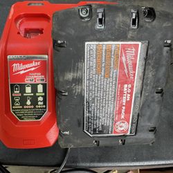 Milwaukee Rapid Charger With Battery