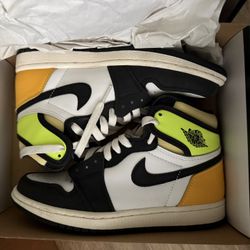 Nike Air Jordan 1