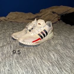 NMD_R1 V2 Japanese Print - White Red