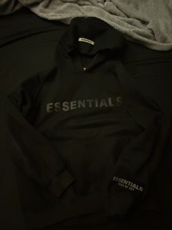 men’s black essentials hoodie