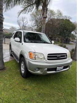 2003 Toyota Sequoia