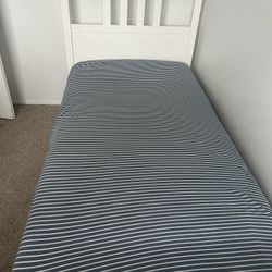 Twin Bed With Mattress 