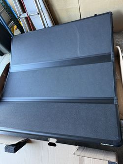 Extang 88475 Solid Fold ALX Hard Tonneau Cover 15-20 Ford F-150 5'7" Bed