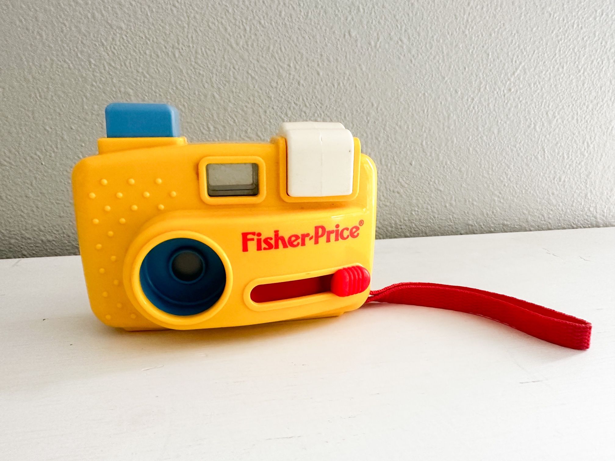 Vintage Fisher Price Pretend Play Camera Toy 1993 w/ Zoo Animals Viewmaster Flash & Cover Buttons
