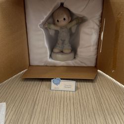 Precious Moments “I Love You This Much” (contact info removed)