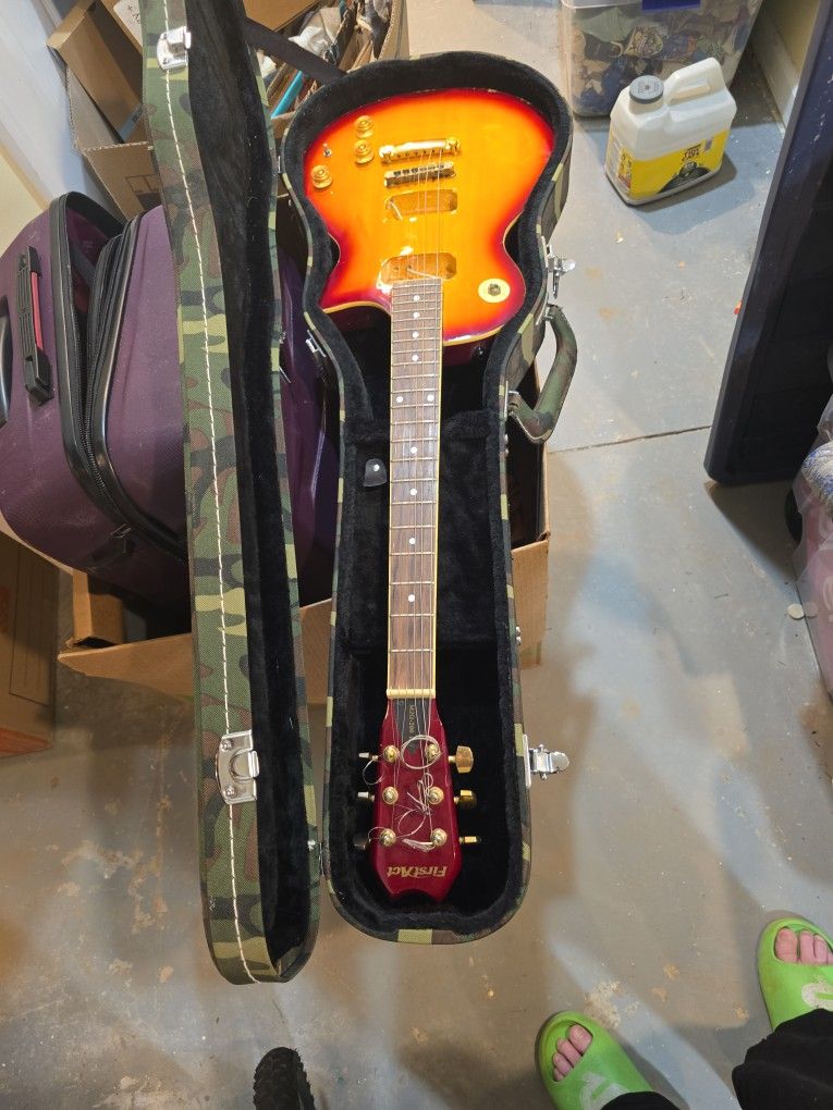 Project Guitar First ACT M2G-200 B