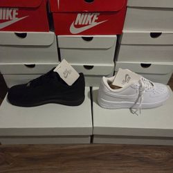 Nike Air Force One Low Top 007 1