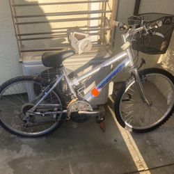 Bike.  30$ 