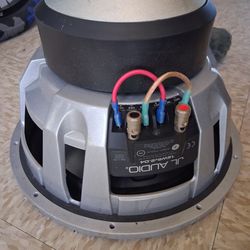 12" jl audio w6 Works good  firm Firm Price