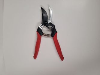 Corona
Multi-Link 3/4 in. Cut Capacity High Carbon Steel Non Stick Blade Bypass Pruner