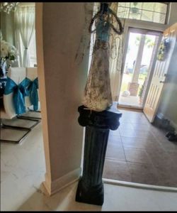 Decorative Female Figure Sculpture on Pedestal