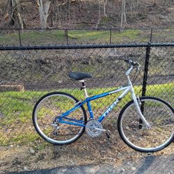 Trek 7200 Multi Track Hybrid Ready To Ride 