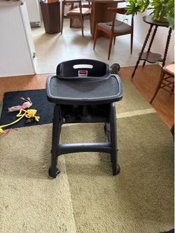 Hi Chair