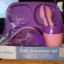🆕️  KIDS 20 PIECE DINNERWARE SET. 4 TRAYS CUPS, BOWLS, FORKS, AND SPOONS