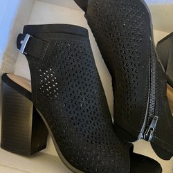 Womens Black Booties 