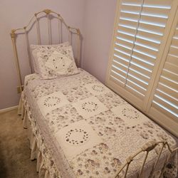 Ethan Allen Wrought Iron Bed 