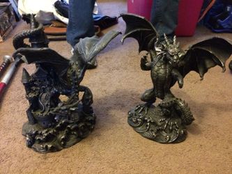 Dragon Statues