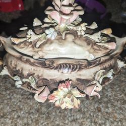 Vintage Italian Antique Center piece