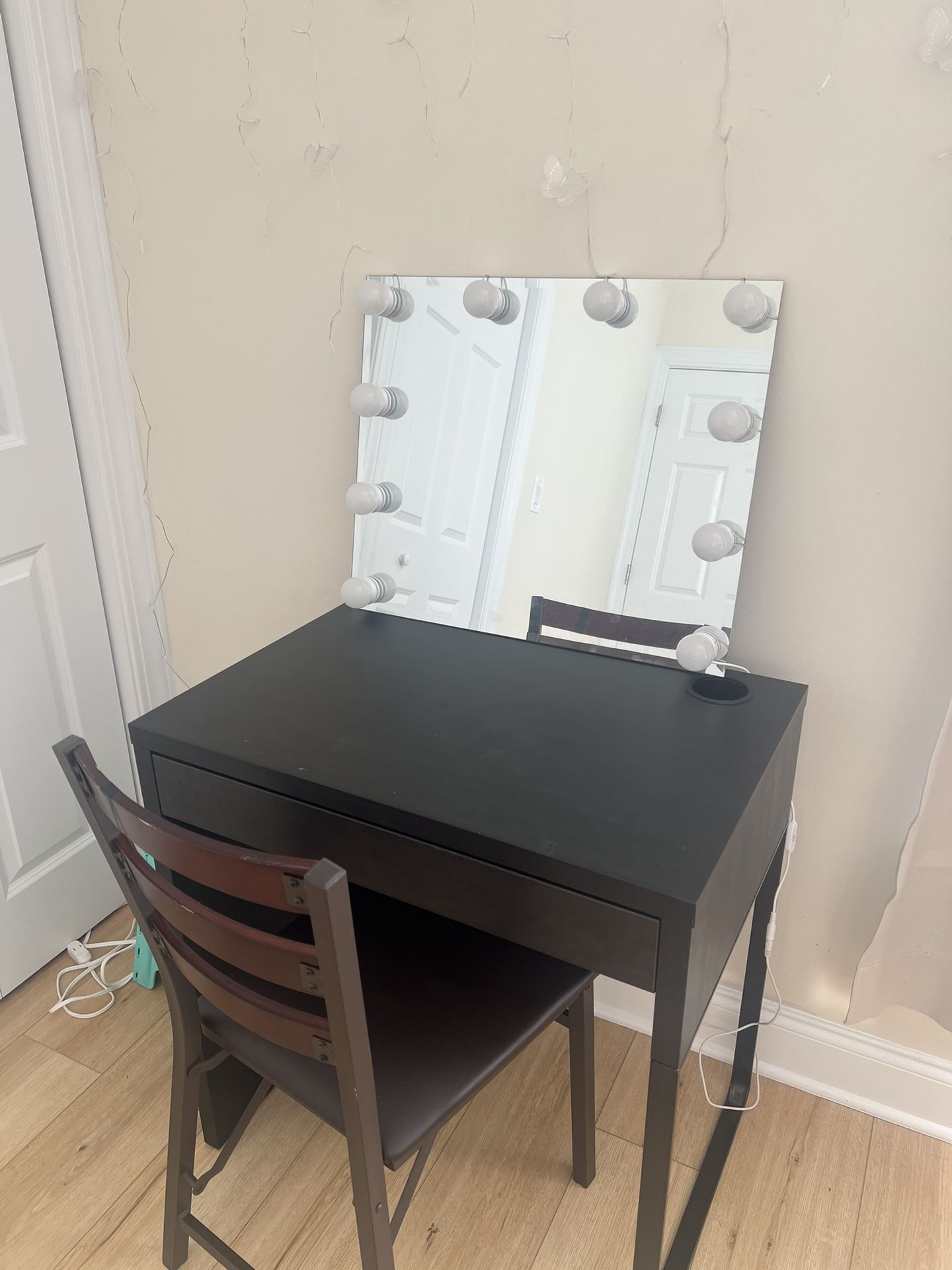Makeup Table with LED Mirror And Chair
