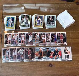 Women's Basketball Trading Card Lot