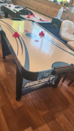 Air hockey Table