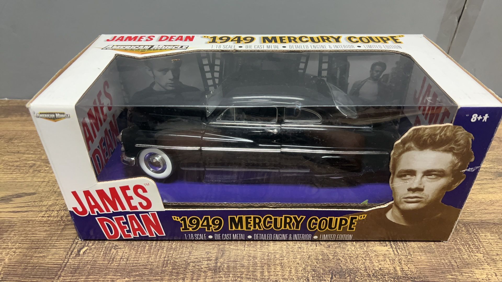 ERTL 1:18 AMERICAN MUSCLE BLACK 1949 MERCURY 2 Door Coupe Diecast