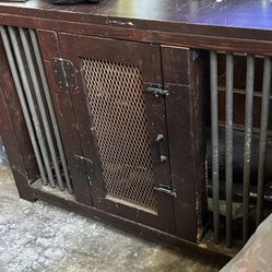 Dog Kennel/ Entertainment Center