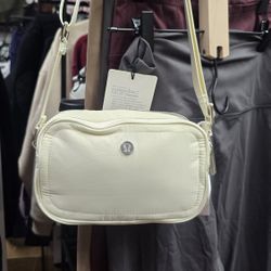 Crossbody Bag $35 Lululemon 