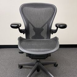 Herman Miller Aeron Fully Loaded With Posturefit