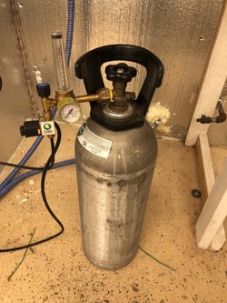 CO2 Tanks