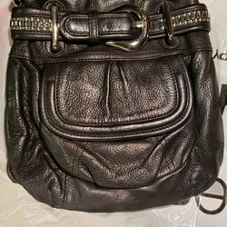 B. Makowsky Leather Pocketbook New