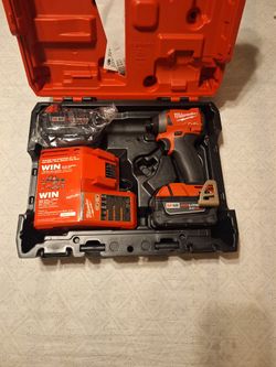 Milwaukee 1/4 Hex Impact Driver Kit