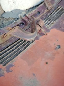 Vw deck lid brackets. Good condition