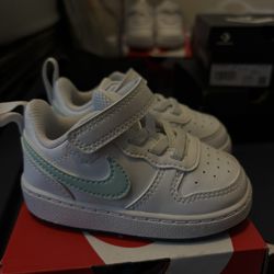 nike kids shoes 