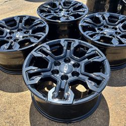 (4) 18" Chevy Silverado ZR2 Tahoe GMC Sierra OEM 95415 wheels rims 2024 2025 tpm