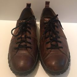 Mens Leather Shoes size 11