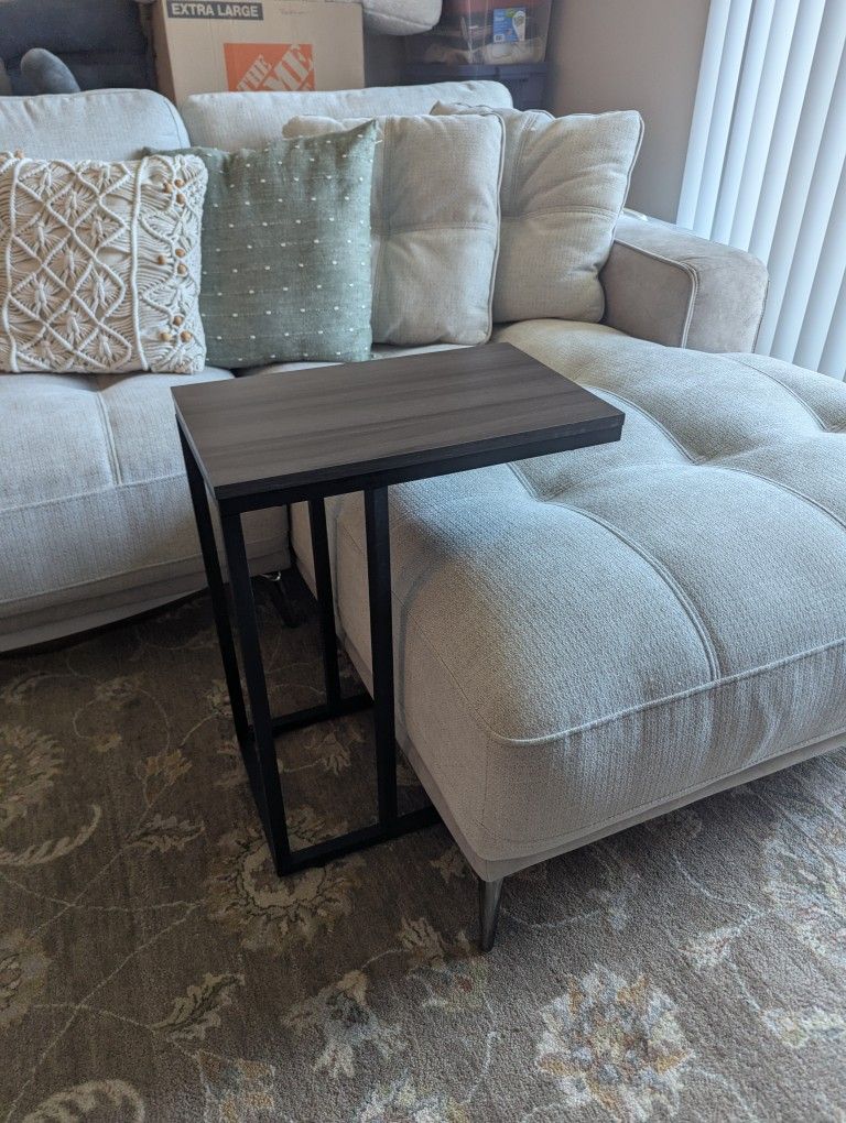C-shaped Side Table