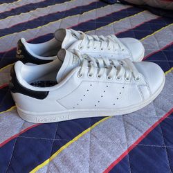 STAN SMITH  ADIDAS  women Shoes Size 7 Women’s 
